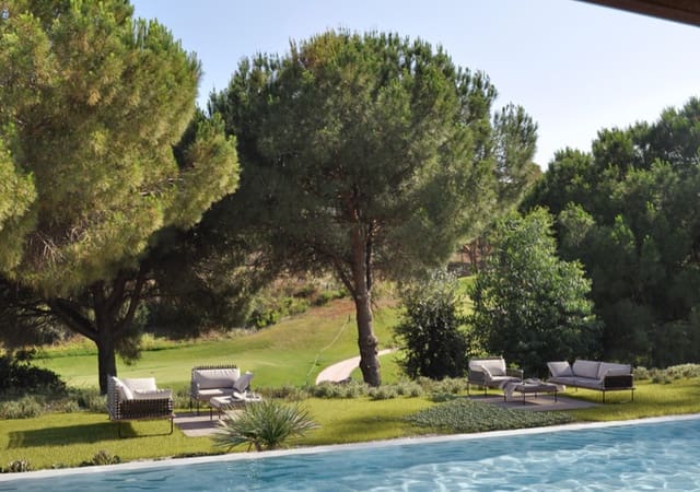 3 soveværelse Villa til salg i La Cala de Mijas, Mijas med swimmingpool garage - € 1.475.000 (Ref: 9967297)