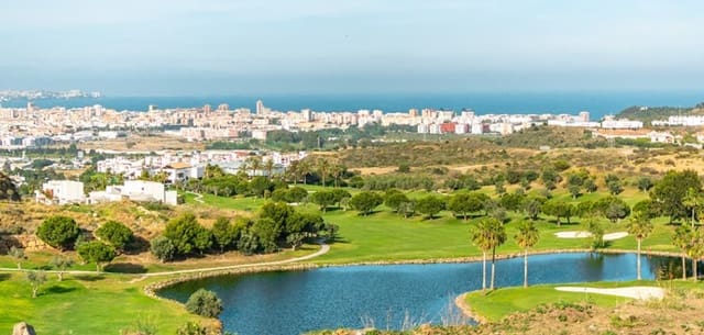 3 soverom Villa til salgs i Mijas Costa, Mijas med svømmebasseng garasje - € 1 300 000 (Ref: 9967298)