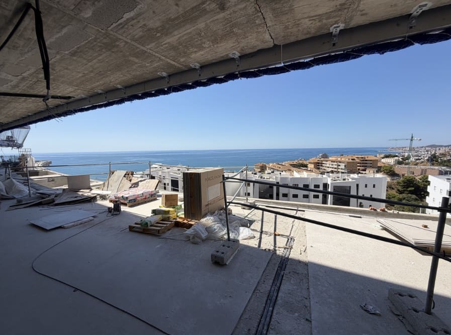3 soveværelse Lejlighed til salg i Fuengirola med swimmingpool garage - € 1.215.000 (Ref: 9967300)