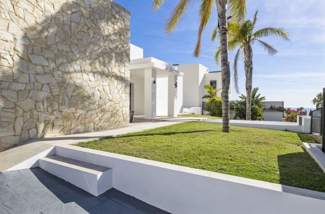 6 sypialnia Willa na sprzedaż w Benalmádena z basenem garażem - 1 900 000 € (Ref: 9972941)