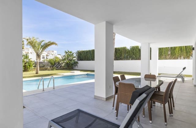 6 sypialnia Willa na sprzedaż w Benalmádena z basenem garażem - 1 900 000 € (Ref: 9972941)