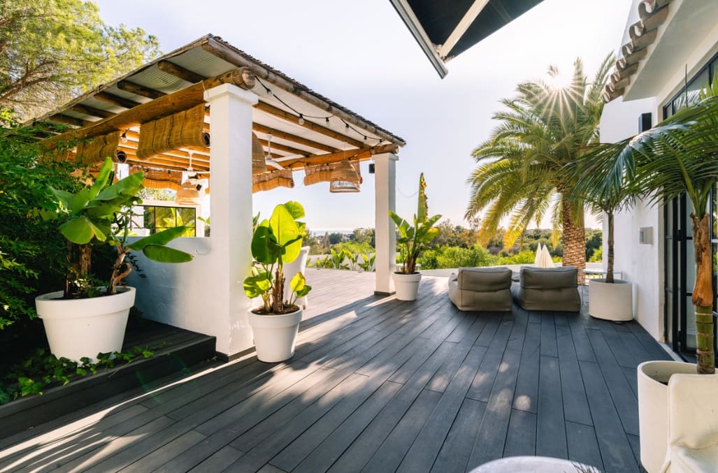 4 bedroom Villa for sale in Golden Mile with pool garage - € 1,995,000 (Ref: 9972944)