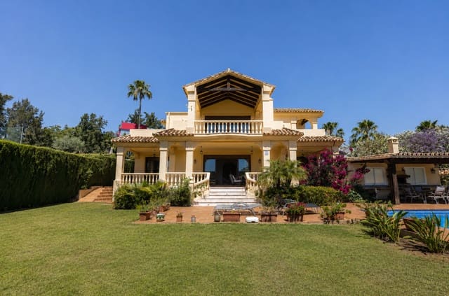 5 slaapkamer Villa te koop in Marbella met zwembad garage - € 2.400.000 (Ref: 9978434)