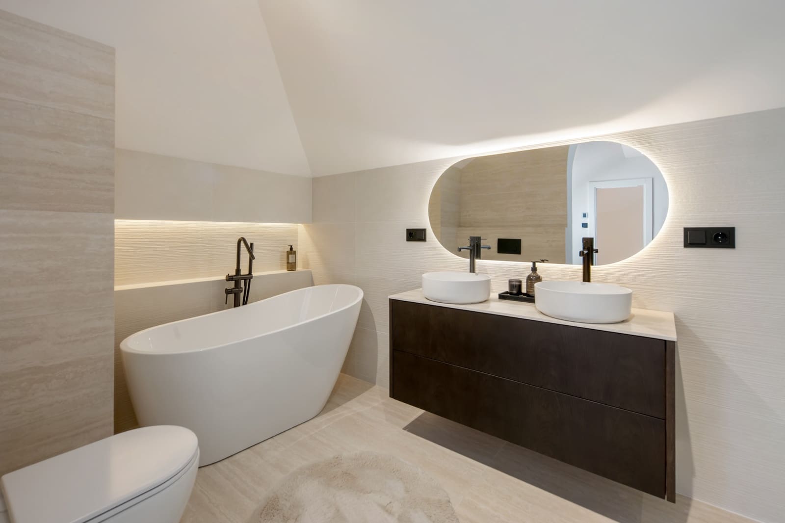 3 soveværelse Penthouse til salg i Marbella med swimmingpool garage - € 1.695.000 (Ref: 9978436)
