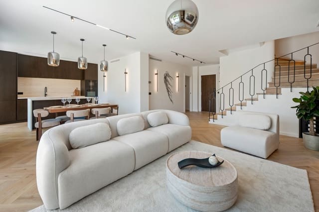 3 soveværelse Penthouse til salg i Marbella med swimmingpool garage - € 1.695.000 (Ref: 9978436)