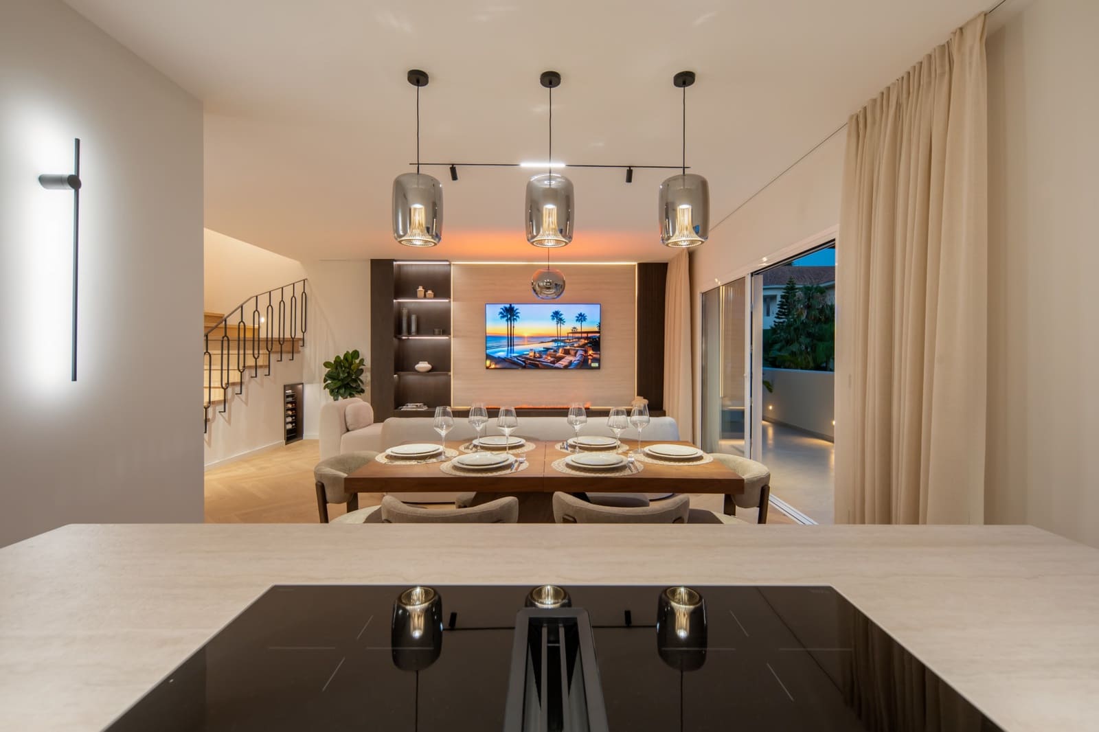 3 soveværelse Penthouse til salg i Marbella med swimmingpool garage - € 1.695.000 (Ref: 9978436)