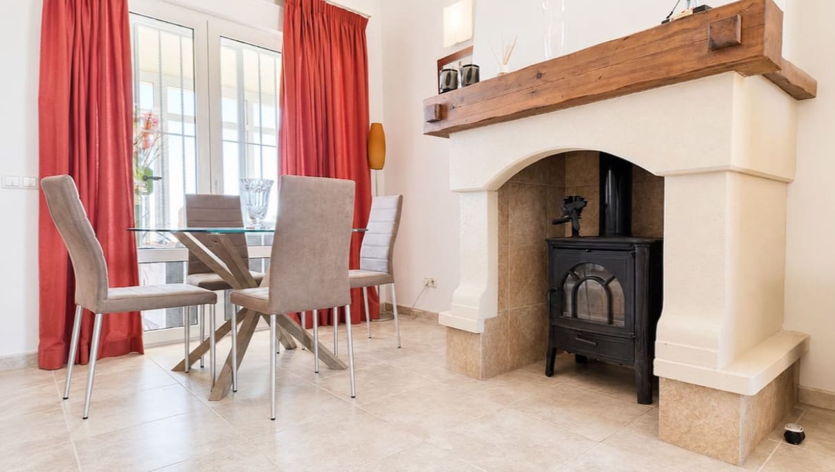 5 soveværelse Villa til salg i La Duquesa / Puerto de la Duquesa med swimmingpool garage - € 980.000 (Ref: 9990324)