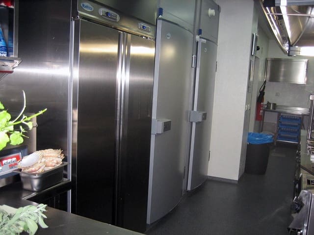 Biznes na sprzedaż w Pontecesures - 390 000 € (Ref: 7940368)