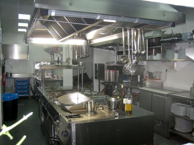 Biznes na sprzedaż w Pontecesures - 390 000 € (Ref: 7940368)