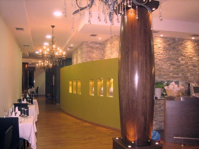 Biznes na sprzedaż w Pontecesures - 390 000 € (Ref: 7940368)