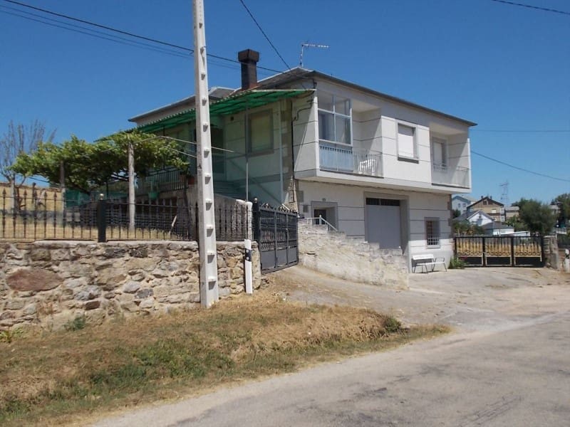 4 chambre Finca/Maison de Campagne à vendre à A Pobra de Trives - 230 000 € (Ref: 9352086)