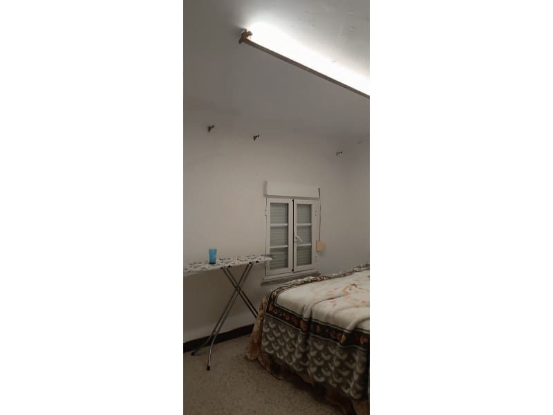 4 soveværelse Byhus til salg i Noia - € 135.000 (Ref: 9398314)