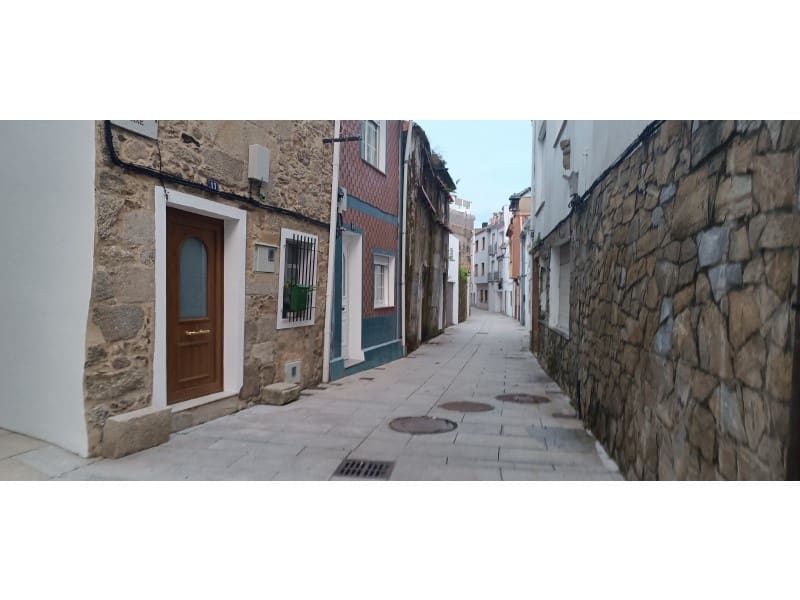 4 soveværelse Byhus til salg i Noia - € 135.000 (Ref: 9398314)