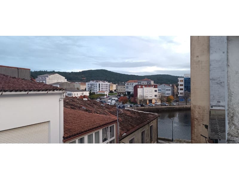 4 soveværelse Byhus til salg i Noia - € 135.000 (Ref: 9398314)