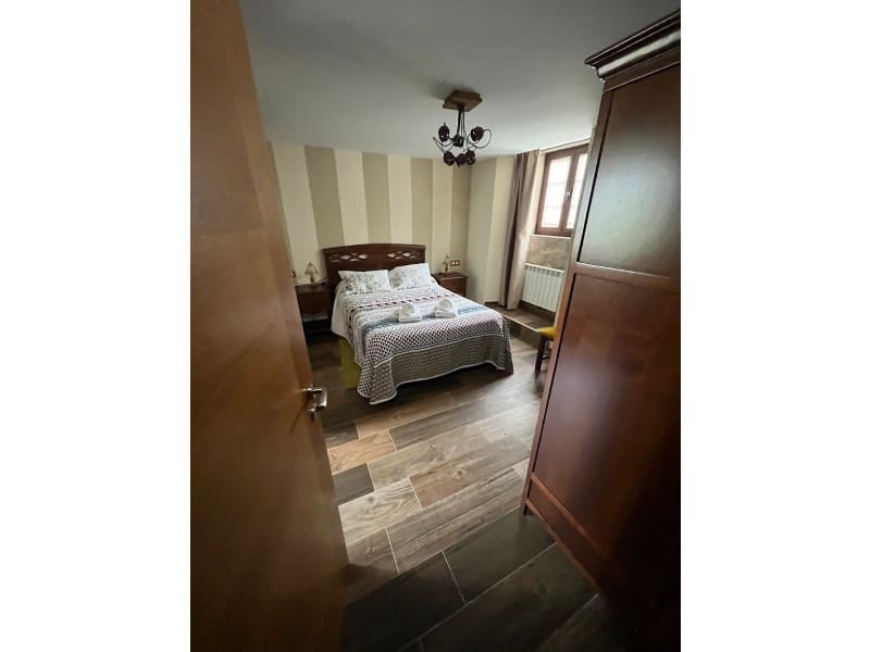 5 sovrum Finca/Hus på landet till salu i Palas de Rei med garage - 550 000 € (Ref: 9414316)