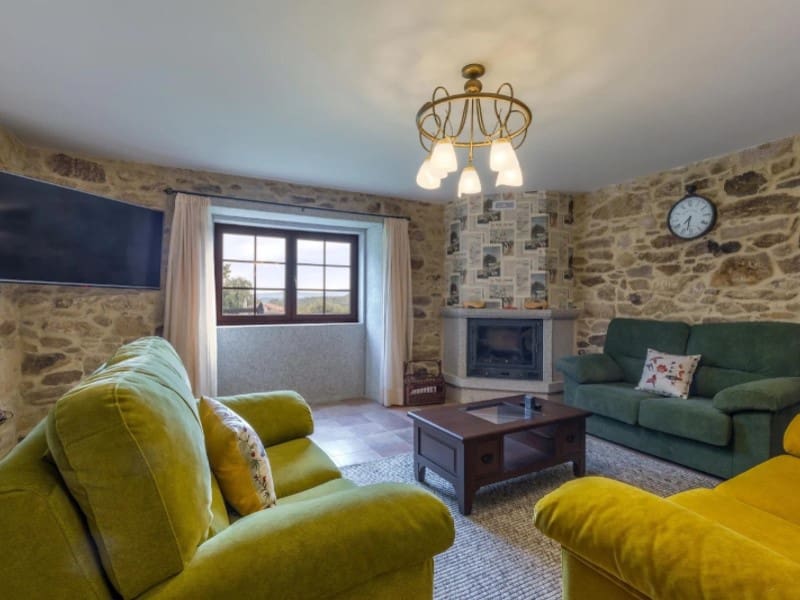 5 sovrum Finca/Hus på landet till salu i Palas de Rei med garage - 550 000 € (Ref: 9414316)