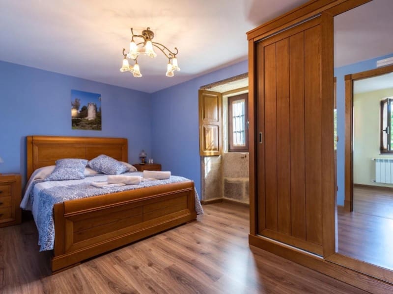 5 sovrum Finca/Hus på landet till salu i Palas de Rei med garage - 550 000 € (Ref: 9414316)