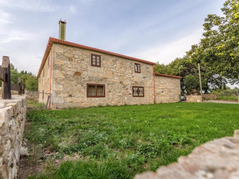 5 sovrum Finca/Hus på landet till salu i Palas de Rei med garage - 550 000 € (Ref: 9414316)