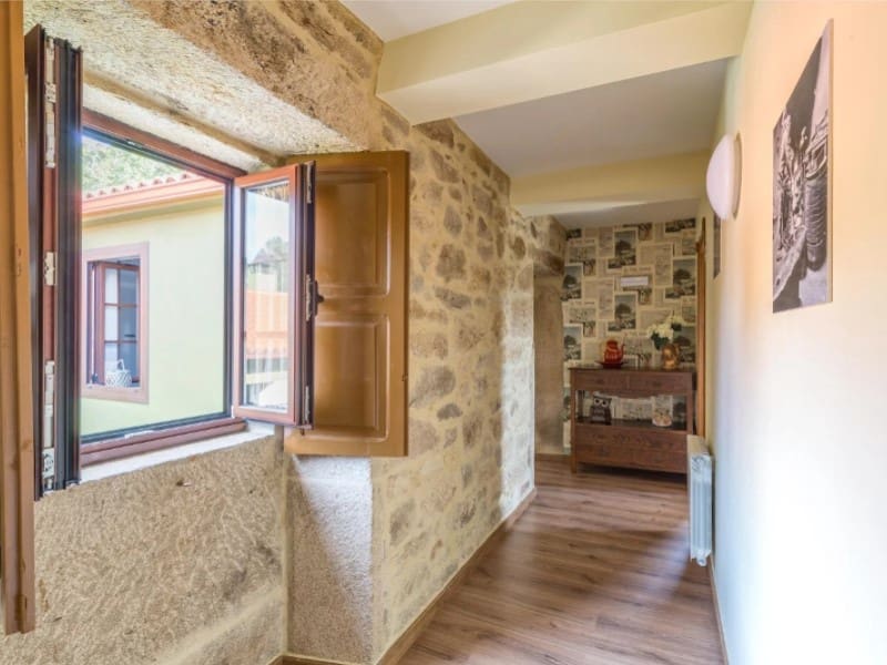 5 sovrum Finca/Hus på landet till salu i Palas de Rei med garage - 550 000 € (Ref: 9414316)