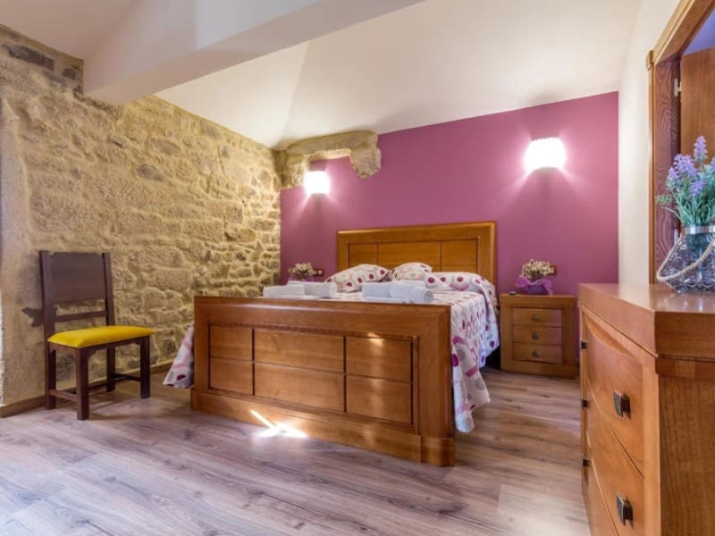 5 sovrum Finca/Hus på landet till salu i Palas de Rei med garage - 550 000 € (Ref: 9414316)