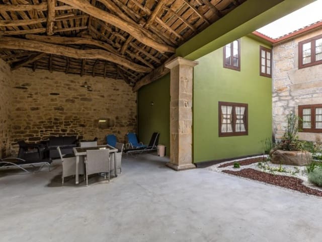 5 sypialnia Finka/Dom wiejski na sprzedaż w Palas de Rei z garażem - 550 000 € (Ref: 9414316)