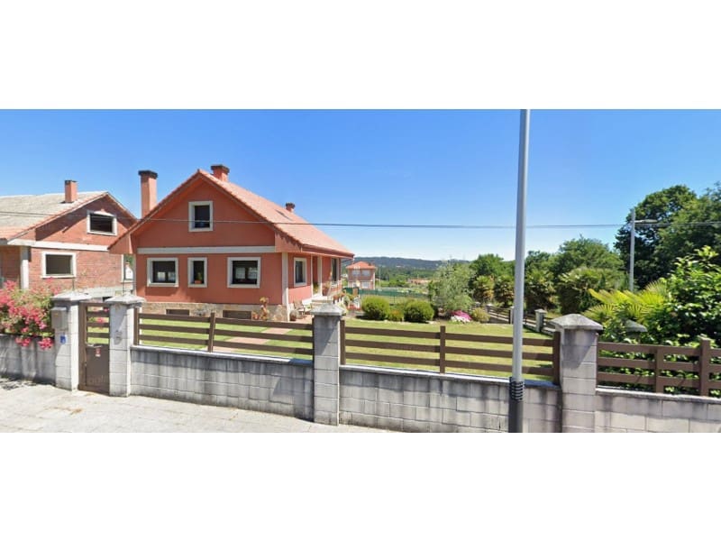 5 sypialnia Willa na sprzedaż w Teo z garażem - 448 000 € (Ref: 9416170)