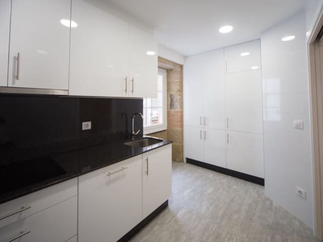 3 camera da letto Appartamento da affittare in A Coruña città - 1.200 € (Rif: 9437750)