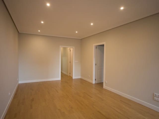 3 camera da letto Appartamento da affittare in A Coruña città - 1.200 € (Rif: 9437750)