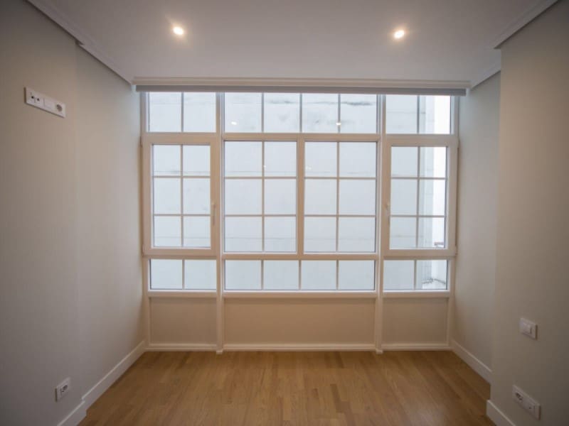 3 bedroom Flat for rent in A Coruna city - € 1,200 (Ref: 9437750)