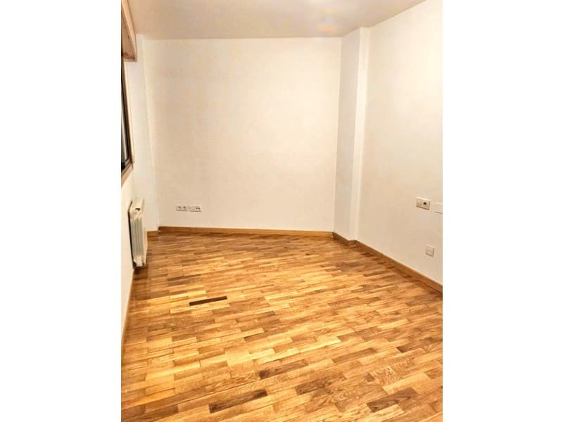 3 makuuhuone Asunto myytävänä paikassa Arteixo mukana 
autotalli - 179 000 € (Ref: 9440078)