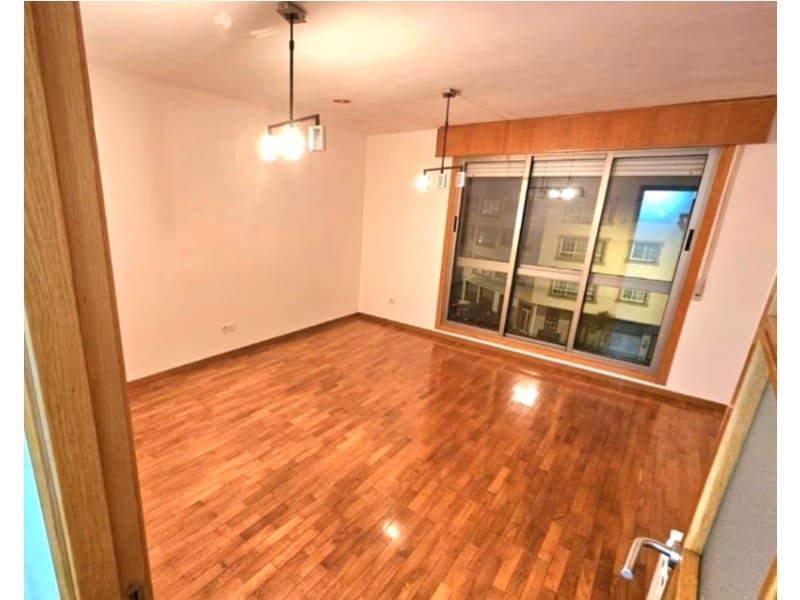 3 makuuhuone Asunto myytävänä paikassa Arteixo mukana 
autotalli - 179 000 € (Ref: 9440078)