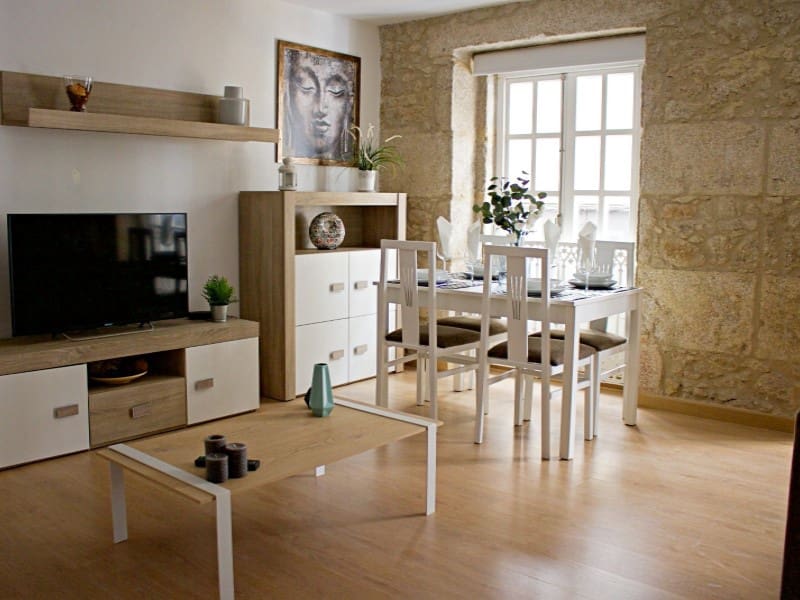 Lägenhet att hyra i A Coruna stad - 850 € (Ref: 9446650)