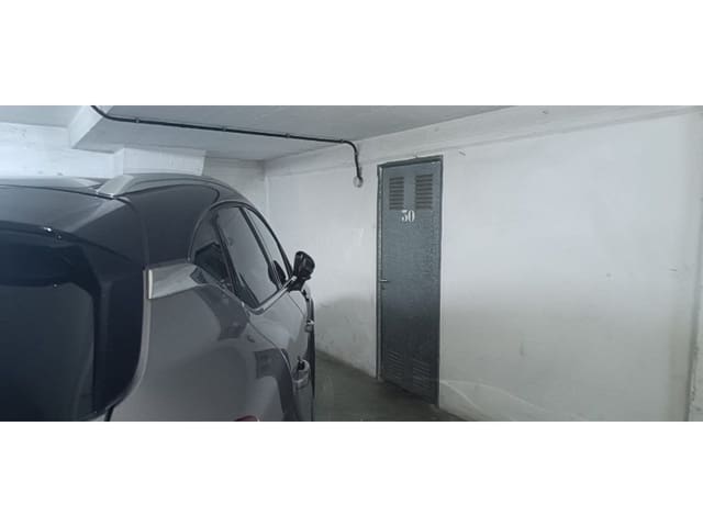 Garage in vendita in A Coruña città - 25.000 € (Rif: 9481178)