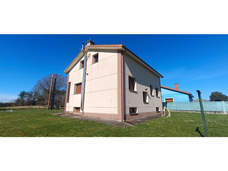 2 camera da letto Casa in vendita in Ordes con garage - 245.000 € (Rif: 9637307)