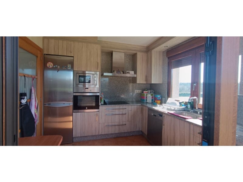 2 camera da letto Casa in vendita in Ordes con garage - 245.000 € (Rif: 9637307)