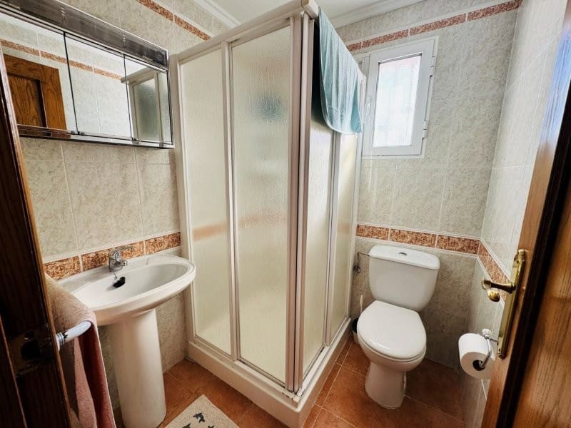 Chalet de 5 habitaciones en Torrevieja en venta con garaje - 549.000 € (Ref: 9659218)