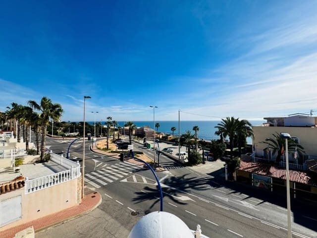 Chalet de 5 habitaciones en Playa de los Locos, Torrevieja en venta con garaje - 549.000 € (Ref: 9659218)