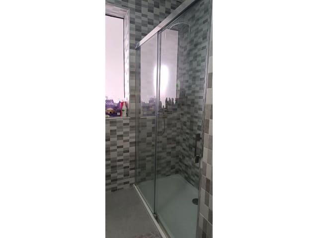 Commercieel te koop in Vilagarcía de Arousa - € 400.000 (Ref: 9765101)