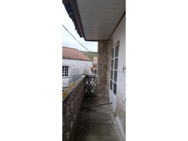 5 bedroom Finca/Country House for sale in Laxe - € 267,000 (Ref: 9817915)