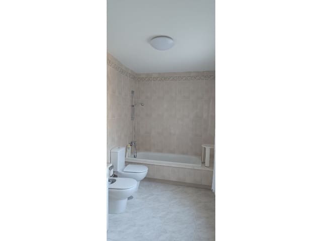 4 slaapkamer Finca/Landhuis te koop in Santiago de Compostela - € 280.000 (Ref: 9824860)
