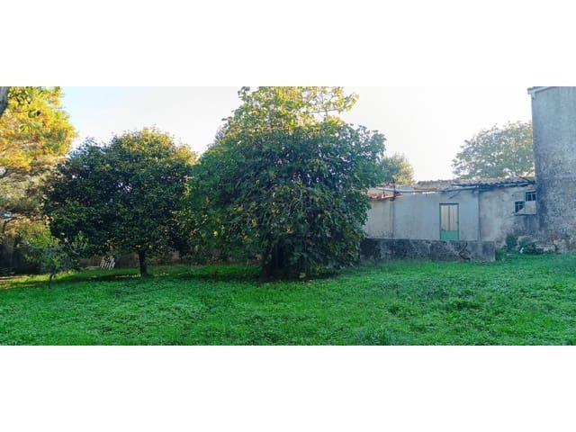 4 slaapkamer Finca/Landhuis te koop in Santiago de Compostela - € 280.000 (Ref: 9824860)