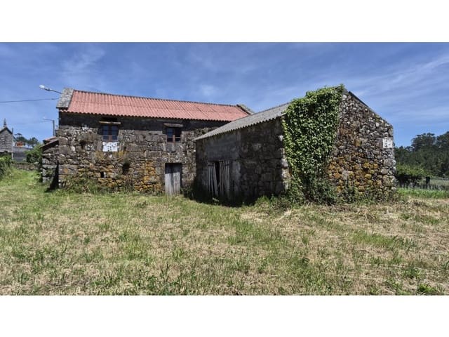 3 bedroom Finca/Country House for sale in Muxía - € 110,000 (Ref: 9868426)