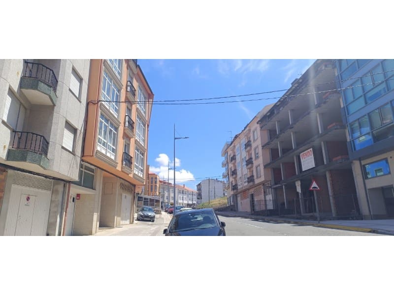 3 bedroom Flat for sale in Laxe - € 130,000 (Ref: 9892321)