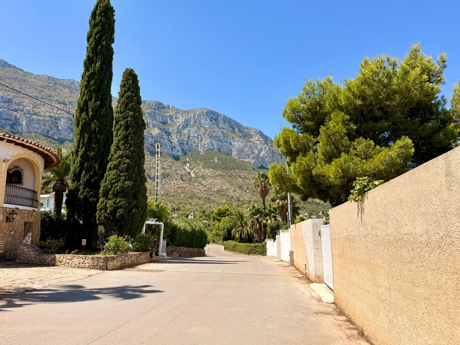 2 Zimmer Villa zu verkaufen in Denia mit Pool Garage - 679.000 € (Ref: 10000936)