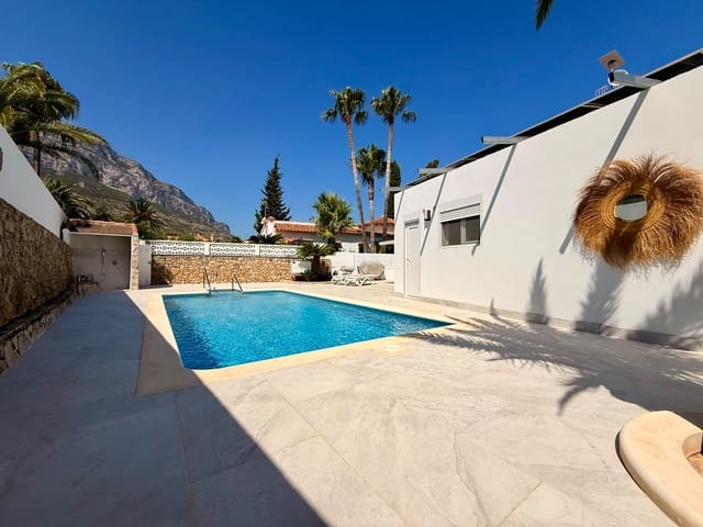 2 Zimmer Villa zu verkaufen in El Montgó, Dénia mit Pool Garage - 679.000 € (Ref: 10000936)