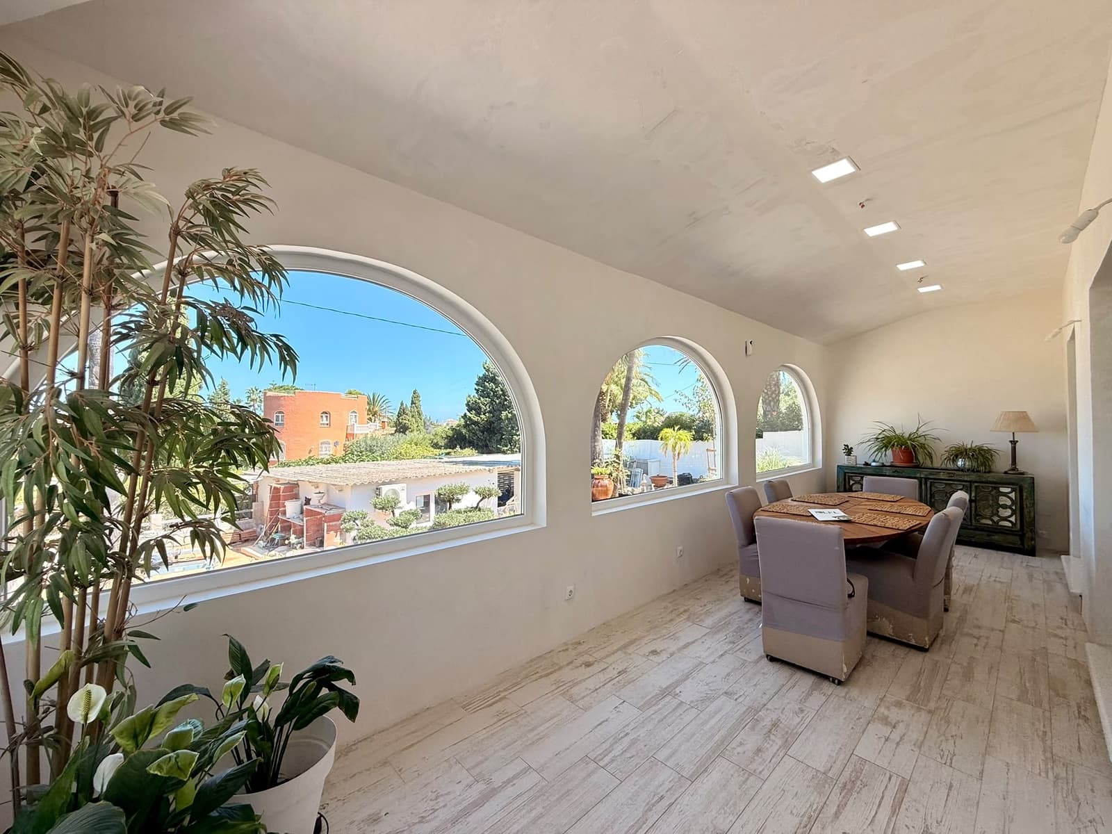 2 Zimmer Villa zu verkaufen in Denia mit Pool Garage - 679.000 € (Ref: 10000936)