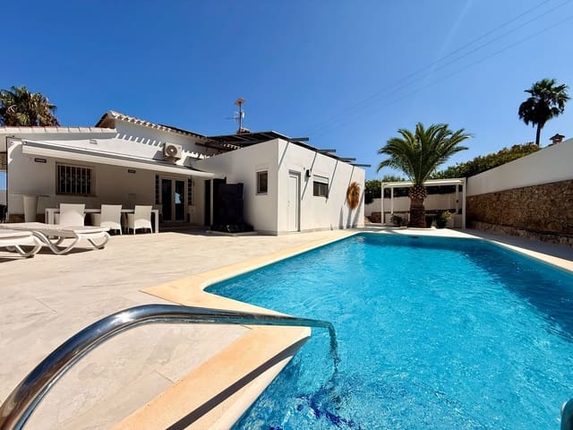 2 Zimmer Villa zu verkaufen in El Montgó, Dénia mit Pool Garage - 679.000 € (Ref: 10000936)