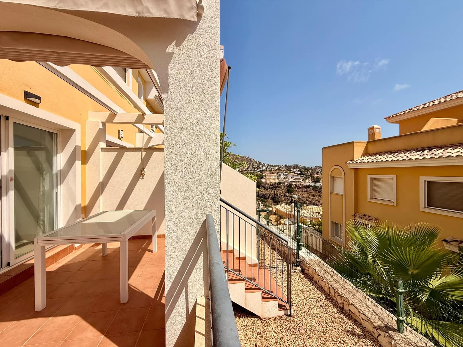 4 makuuhuone Bungalow myytävänä paikassa Calpe / Calp mukana uima-altaan 
autotalli - 475 000 € (Ref: 10007597)