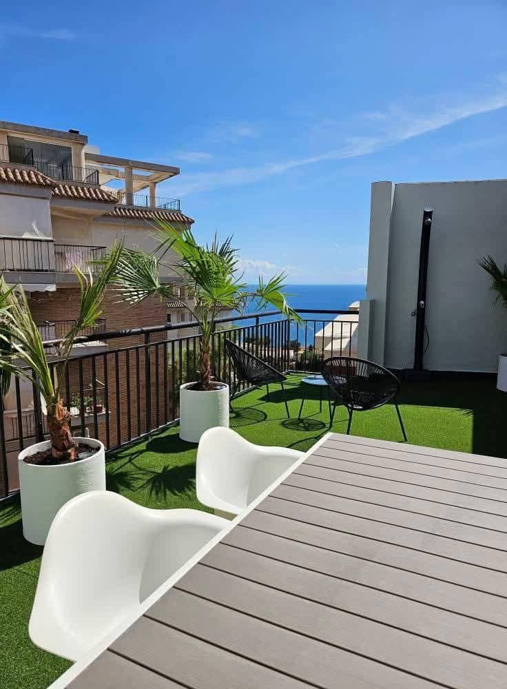 3 bedroom Penthouse for sale in Calpe / Calp - € 399,500 (Ref: 10007692)