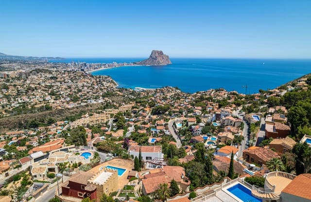 3 soveværelse Villa til salg i Maryvilla, Calpe / Calp med swimmingpool garage - € 949.000 (Ref: 10007723)